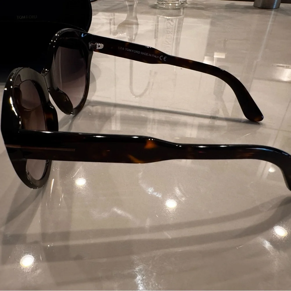 Tom Ford Rosanna Tortoise Shell Sunglasses